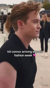 Shakespeare Paris Tote Kit Connor