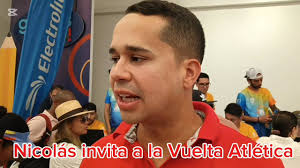 Mane Díaz, se vio el título de Lucho con Liverpool en una tienda en  Barrancas donde se mandó 3 cajas de frías.