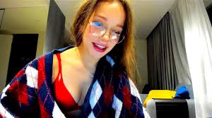 Catch Ellie Leen's rare Vixen footage-beach sex with Christian Clay