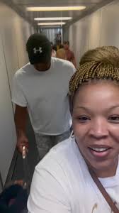 She's done ✨Mendy Thomas-Gardner Over a million rhinestones and pearls,  placed one by one. Long hours, sore fingers, but 100% worth it, because  bling is my passion, and this bag is pure