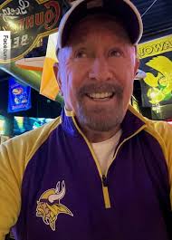 Only real Vikings fans have purple faces. 🤣🤪