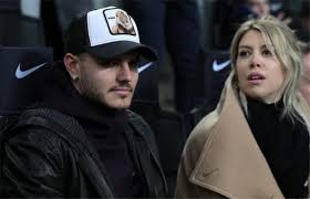 شارك في انتخابات مجلس الأمة الكويتي (فبراير 2012) وحصل على 15027 صوتا محققا المركز الثالث في الدائرة الخامسة ، ثم قاطع الانتخابات وعاد وترشح في انتخابات مجلس الأمة الكويتي 2020 عن. Ø²ÙˆØ¬Ø© Ø¥ÙŠÙƒØ§Ø±Ø¯ÙŠ Ù…Ø§ ÙŠÙ‚Ø§Ù„ Ø¨Ø´Ø£Ù† Ù…Ø³ØªÙ‚Ø¨Ù„Ù‡ Ù‚ØµØµ Ø®ÙŠØ§Ù„ÙŠØ© Ø¨Ø·ÙˆÙ„Ø§Øª