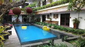 Ngurah rai international airport is 25 minutes' drive away. Kamar Kamar Picture Of Kamar Kamar Rumah Tamu Seminyak Tripadvisor