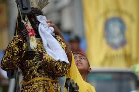 Different accounts on why the nazareno is black. Live Updates Procession Of The Black Nazarene 2019 Philstar Com