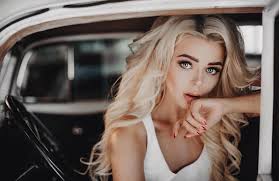 Холодно на морозе песни петь. Alina Grosu Biografiya Foto Lichnaya Zhizn