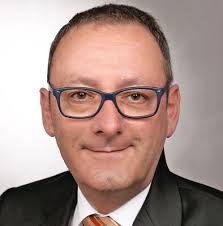 Thomas: 15x Wissensvorsprung