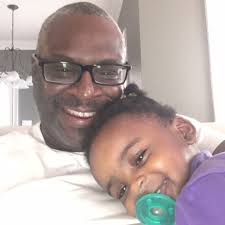 Adebowale Adeleye's Instagram, Twitter & Facebook