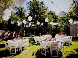 Our lives are already planned enough; 80 Cool Backyard Party Decor And Hacks You Must Try