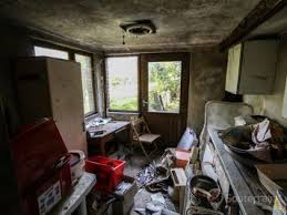 Epingle Par Nsophie Sur Urbex Maison Abandonnee Batiments Abandonnes Maison