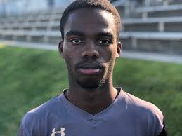 Who hits pitch for Streaks' boys soccer team?