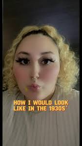 Adela Escobar (@adelalynn)