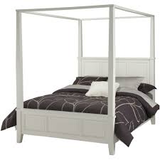 Antique white solid hardwood king canopy bed mcferran b6006 classic traditional $2,548.70. King Size Contemporary Canopy Bed In White Wood Finish Fastfurnishings Com