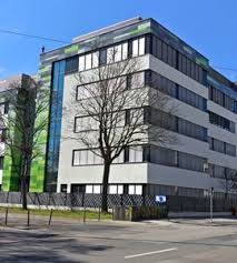 Biontech delivers blowout q1 results. Influencer Sollten Stimmung Gegen Biontech Impfstoff Machen