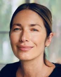 Jade Dearing's Instagram, Twitter & Facebook