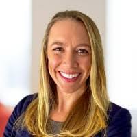 Katie Lowell's Instagram, Twitter & Facebook