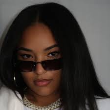 Jada Martin's Instagram, Twitter & Facebook