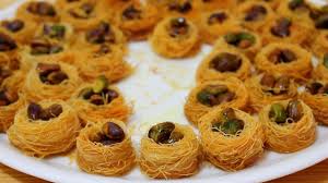 بقلاوة كنافة عش البلبل تحلية شهية في رمضان Youtube Lebanese Desserts Food Egyptian Food