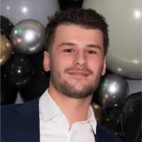 1800+ profili według frazy „Klimas”