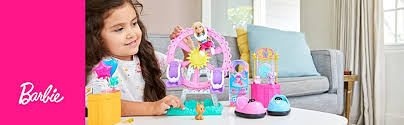 Ben je helemaal hierheen gescrold om over barbie schnittmuster te lezen? Barbie Ghv82 Chelsea Puppe Und Jahrmarkt Spielset Mit Zubehor Madchen Spielzeug Ab 3 Jahren Amazon De Spielzeug
