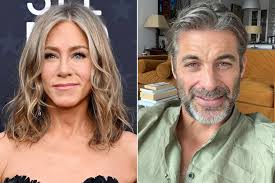 Who Is Jennifer Aniston's Boyfriend? All About Hypnotherapist Jim Curtis