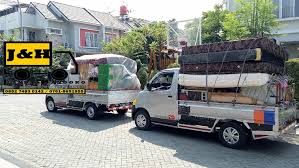 Mobil ini merupakan mobil lawas yang juga cukup laris manis dipasaran indonesia. Jasa Angkutan Barang Sewa Pickup Mobil Barang Kirim Barang Sewa Pick Up Posts Facebook