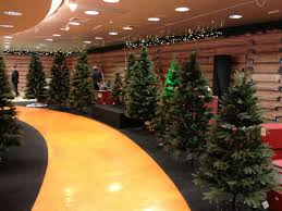 Elige un bello árbol de navidad nuestros juegos de navidad te dan ese sentimiento especial de navidad todo el año. Como Decorar El Arbol De Navidad De Casa En Familia