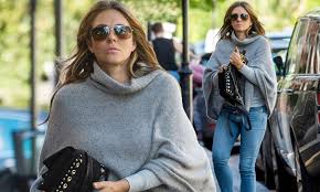 Explore the latest hurley board shorts, wetsuits, swimsuits and more. Elizabeth Hurley 54 Wraps Up In A Cosy Grey Poncho And Skinny Jeans As She Heads Out For The Day Daily Mail Online