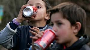 Ditarik dari Eropa, Pakar Ungkap Efek Minum Coca-Cola dalam 1 Jam