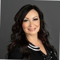 Noreen Coup's Instagram, Twitter & Facebook