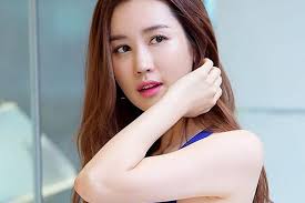 ẢNH] Hành trình nhan sắc của Lee Da Hae