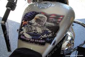 Motorcycle Graphic By Steel Skinz Graphics Www Steelskinz Com Bike Tank Motorcycle Tank Motorcycle Art Painting