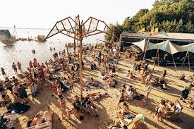 Das programm, alle infos und aktuelle news bekommst du hier! Why Pangea Festival Read It Here Maximal Trips