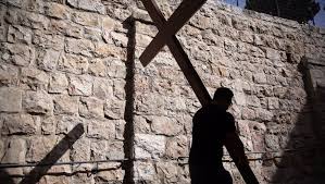 The fifth station refers to the biblical episode in which simon of cyrene takes jesus' cross, and carries it for him. Thousands Trace Jesus S Footsteps On Good Friday In Jerusalem The Times Of Israel