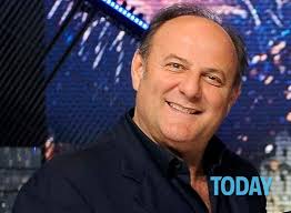 Последние твиты от gerry scotti (@gerry_scotti). Gerry Scotti E Diventato Nonno Per La Prima Volta In Gran Segreto