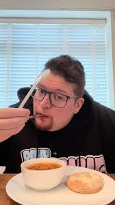 I fear food — this is the strange way I'm forced to eat