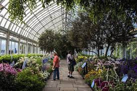 Each pass provides free admission to up to 2 people. New York Botanical Garden Going Beyond The Botany Wsj