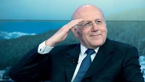 وكان عزمي ميقاتي هو الذي قالت له أسماء الأسد المولودة في بريطانيا إنه الديكتاتور الحقيقي في العائلة. Ø§Ù„Ù…Ø¯Ù† Ø­Ø±ÙƒØ© Ù†Ø¬ÙŠØ¨ Ù…ÙŠÙ‚Ø§ØªÙŠ Ø§Ù„Ø¯Ø¤ÙˆØ¨Ø© ÙƒØ£Ù†Ù‡ Ø±Ø¦ÙŠØ³ Ø§Ù„Ø­ÙƒÙˆÙ…Ø© ØºØ¯Ø§