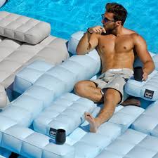 Accessoire Piscine Verre Magnet Pigro Felice Zendart Design