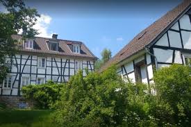 The city is renowned worldwide for the production of locks and fittings. Fahrenscheidt Fahrenscheidt E V Gruppenhaus De