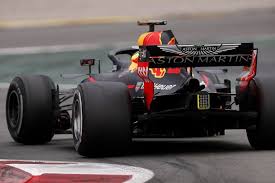 Ergebnisse und statistiken seit 1950. Helmut Marko Says Aston Martin Exit A Good Thing For Red Bull F1 Essentiallysports