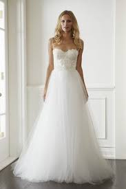 21 Ultra Romantic Tulle Wedding Dresses Modwedding Delicate Wedding Dress Tulle Wedding Dress Wedding Dresses