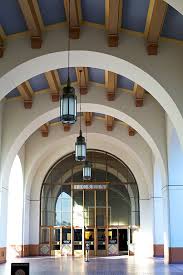 Visit us for information on union station's amenities, tours, upcoming events and transportation services. Los Angeles Union Station