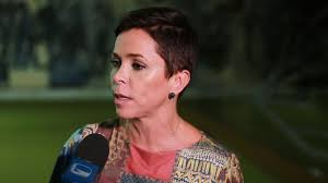 Veja também as causas da pobreza no brasil e os dados mais relevantes sobre o tema. Em Entrevista Cristiane Brasil Comemora Investimentos Em Petropolis