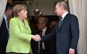 7 reasons vladimir putin is the world's craziest badass. Wladimir Putin Telefoniert Mit Angela Merkel Botschaft Der Russischen Foderation