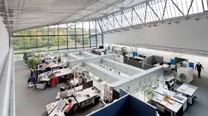 Mercedes Benz Design Center In Sindelfingen Building Design Design Studio Design