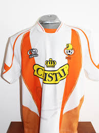 Cobresal también tiene nueva armadura para la temporada 2018. Camisetas Club Deportes Cobresal