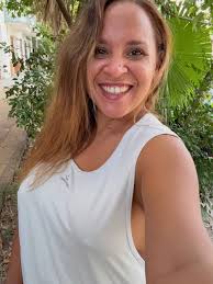 I'M SO TIRED of all those MEN, rejecting me because im over 30 with an  mombod! I feel so ALONE