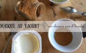 Masque maison pour cheveux crepus. Masque Au Yaourt Pour Cheveux Secs Feeling Food Le Blog Cheveux Secs Cheveux Yaourt Cheveux