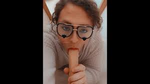 射精ディルドから別の顔射を取得します