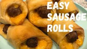 Hot minced meat (or ground meat for those of you from the us) is combined with herbs and spices and wrapped in hot, flaky puff pastry. Is It Best To Cook Sausage Rolls Before Freezing